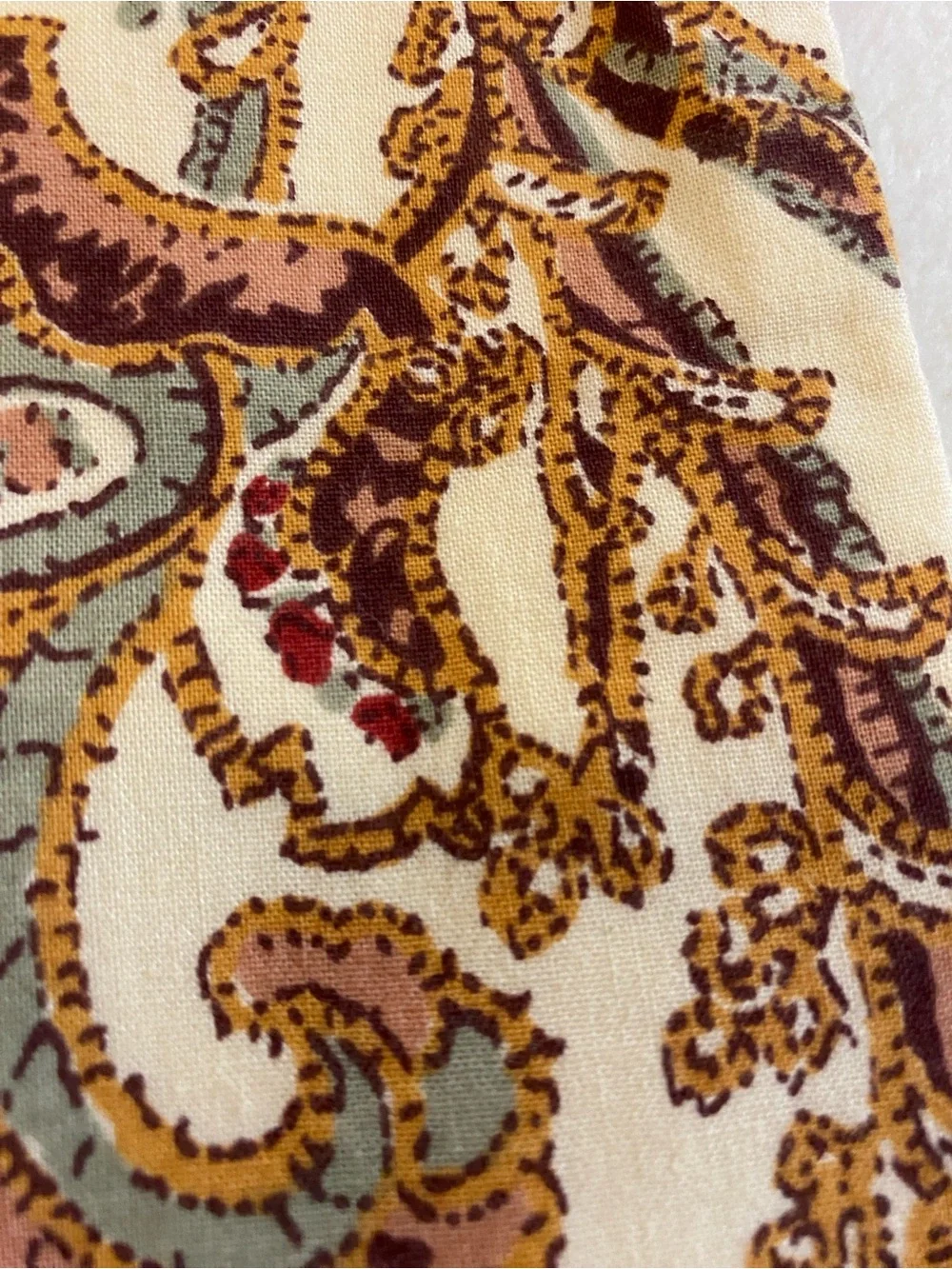 Pottery Barn cream red floral paisley 18